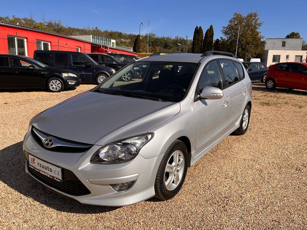 Hyundai i30 1.6CRDi 66kw - 1